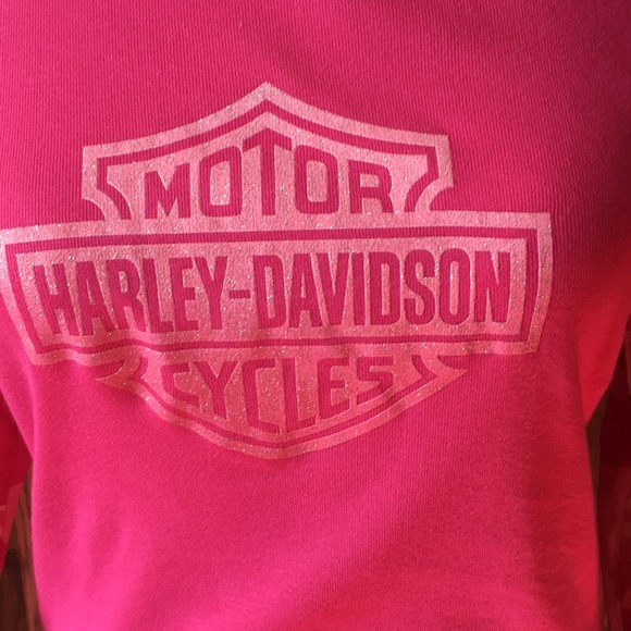🌟FINAL Price🌟Harley Davidson Camo/Glitter top - Picture 2 of 5